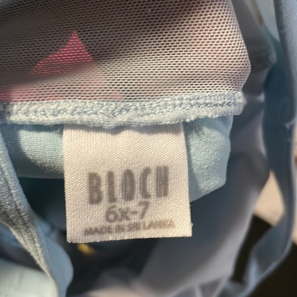 Bloch Diamanté light blue size 6X/7 mesh back dance Leotard Girls - Picture 7 of 9